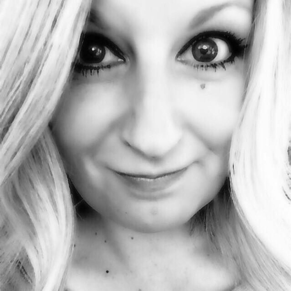 Meet your Posher, Robyn